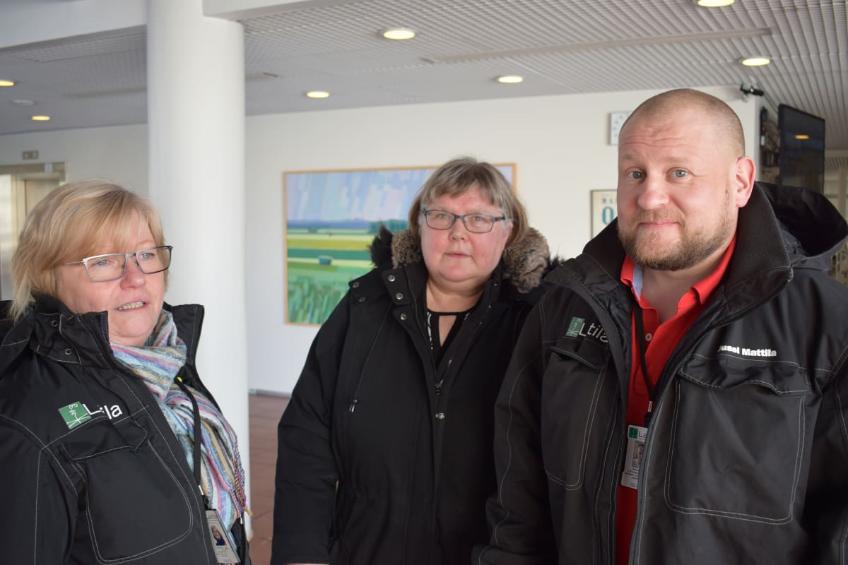 Laitilan kaupungin valvontaryhmään kuuluvat johtaja-sosiaalipalveluohjaaja Anitta Keskitalo, valvontapäällikkö Ritva Miesmaa ja sosiaali- ja terveysjohtaja Jussi Mattila.