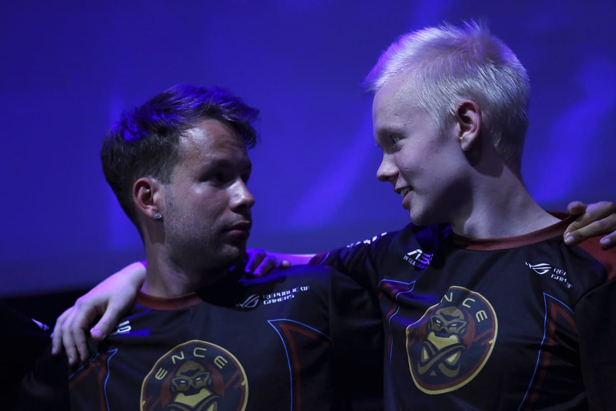 Aleksi "allu" Jalli ja Jere "sergej" Salo