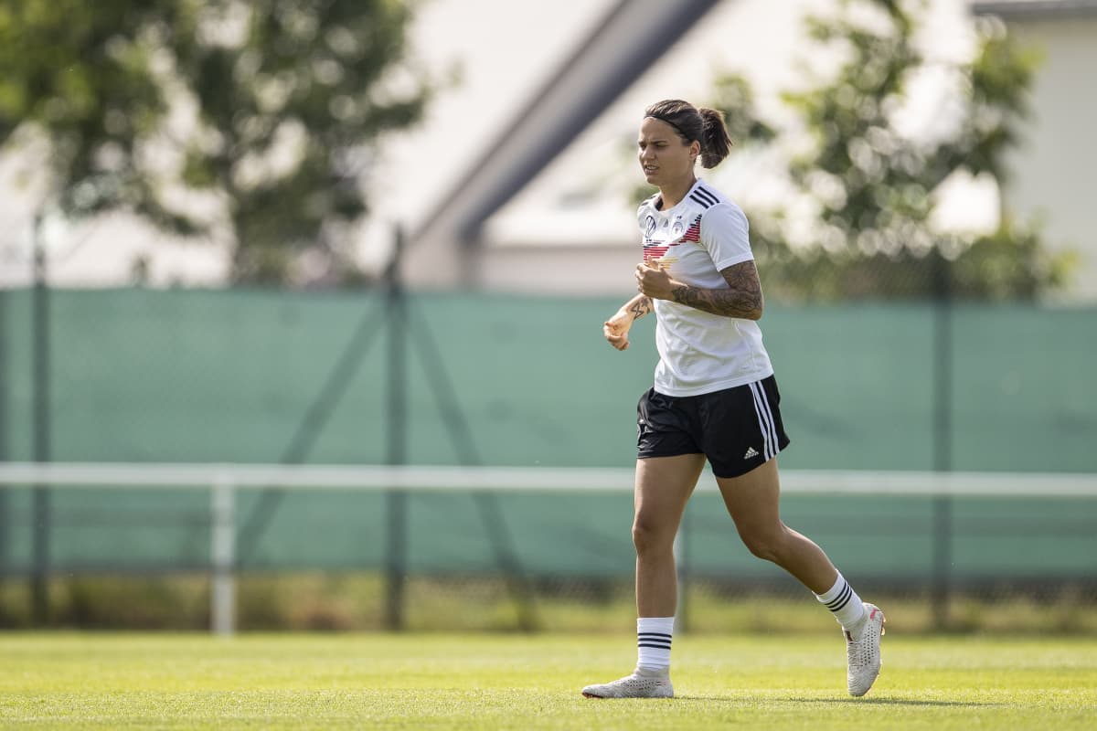 Dzsenifer Marozsan