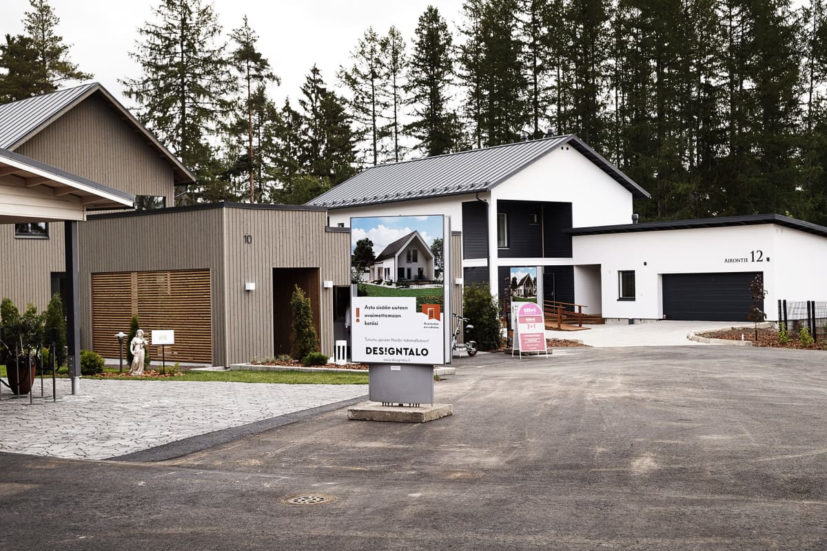 Designtalo Airon neito asuntomessujen mediapäivässä asuntomessuilla Kouvolassa.