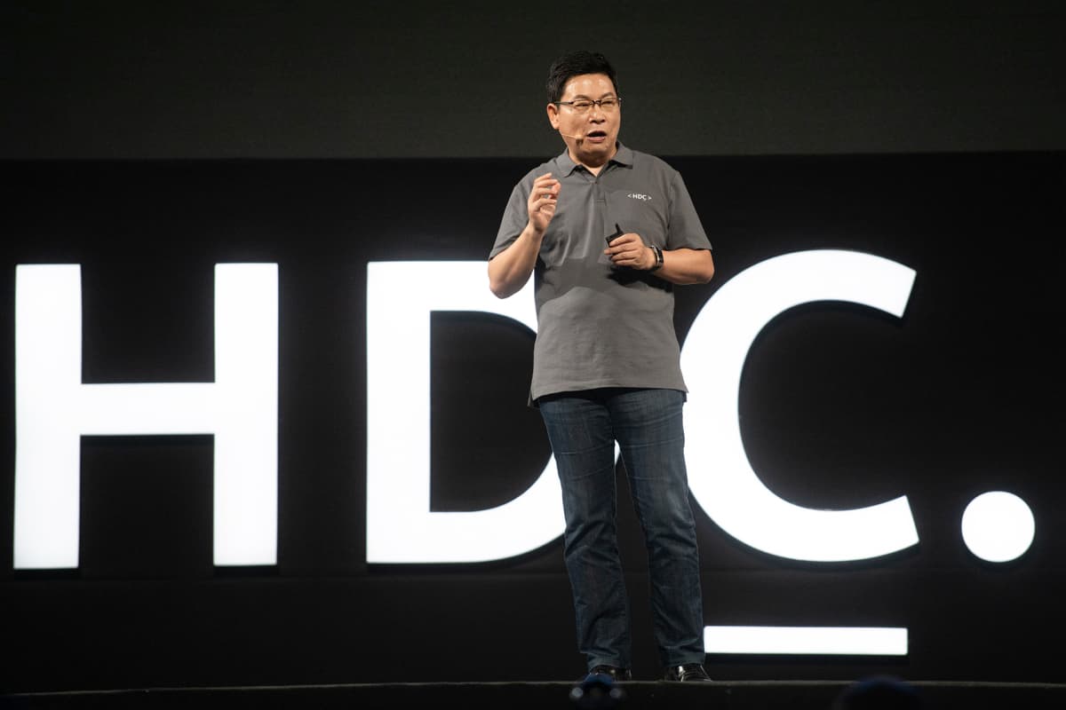 Huawein kuluttajaliiketoimintayksikön toimitusjohtaja Richard Yu