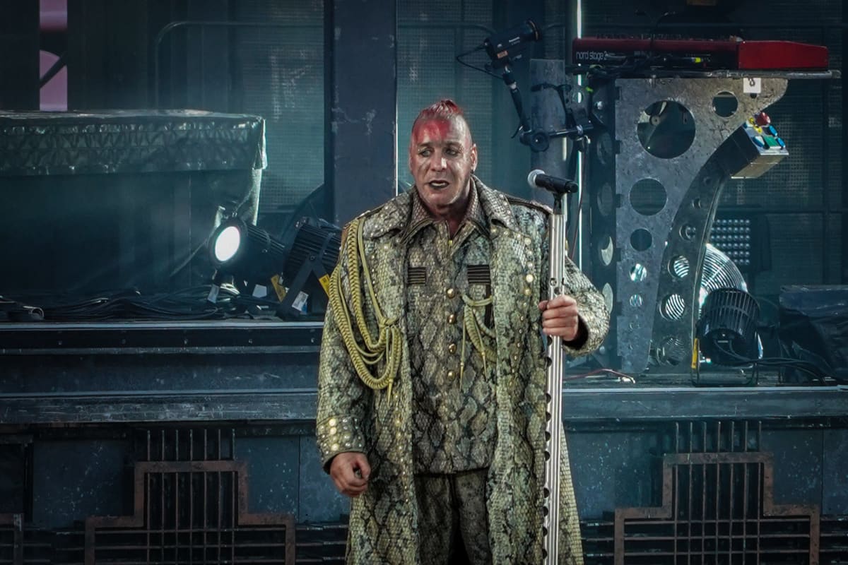 Rammstein, Till Lindemann, Ratina