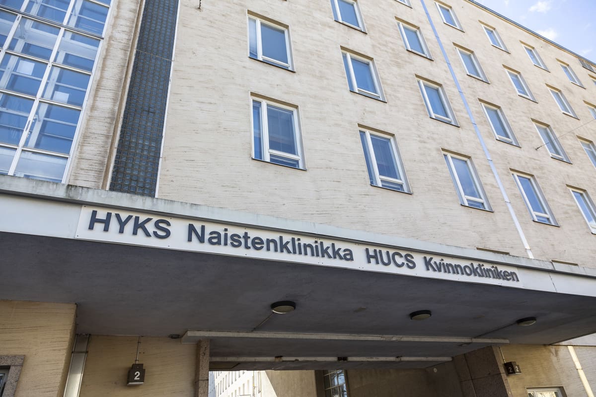 Naistenklinikka