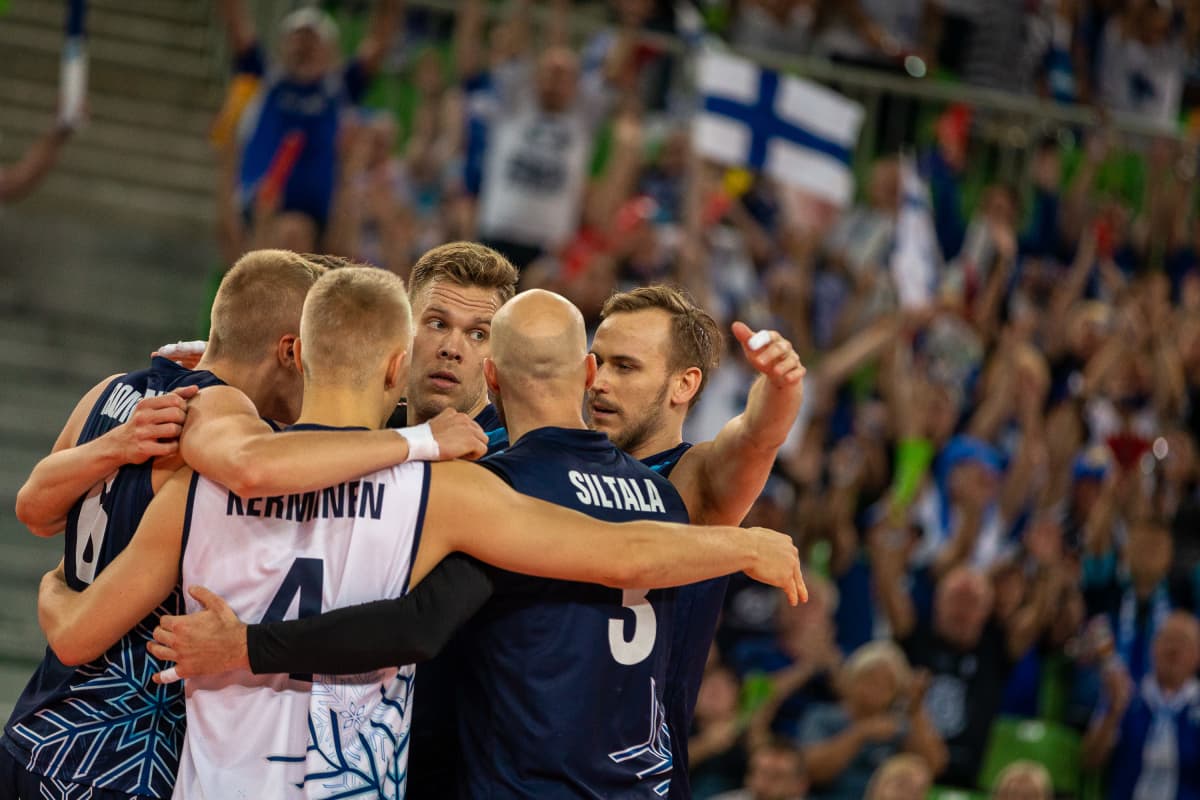 Suomi juhlii pistettä