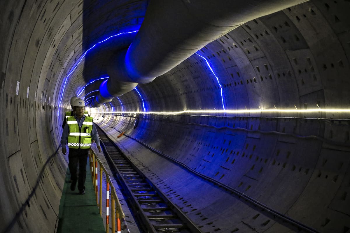 Metrotunneli rakenteilla lähellä Hangzhouta.
