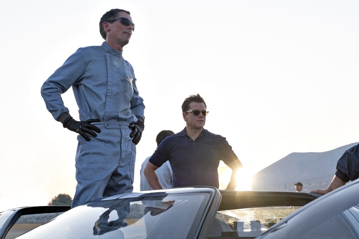 Christian Bale ja Matt Damon Le Mans 66 -elokuvan kuvaustauolla.