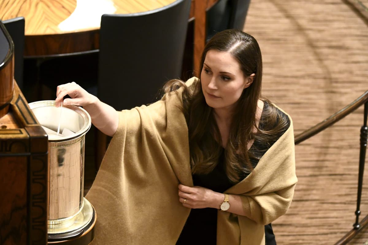 Pääministeri Sanna Marin eduskunnan täysistunnossa Helsingissä 11. joulukuuta 2019.