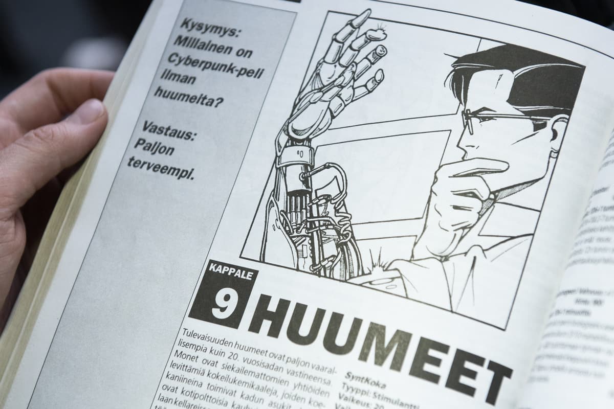 Kuva Cyberpunk 2020 -pelin sääntökirjasta.