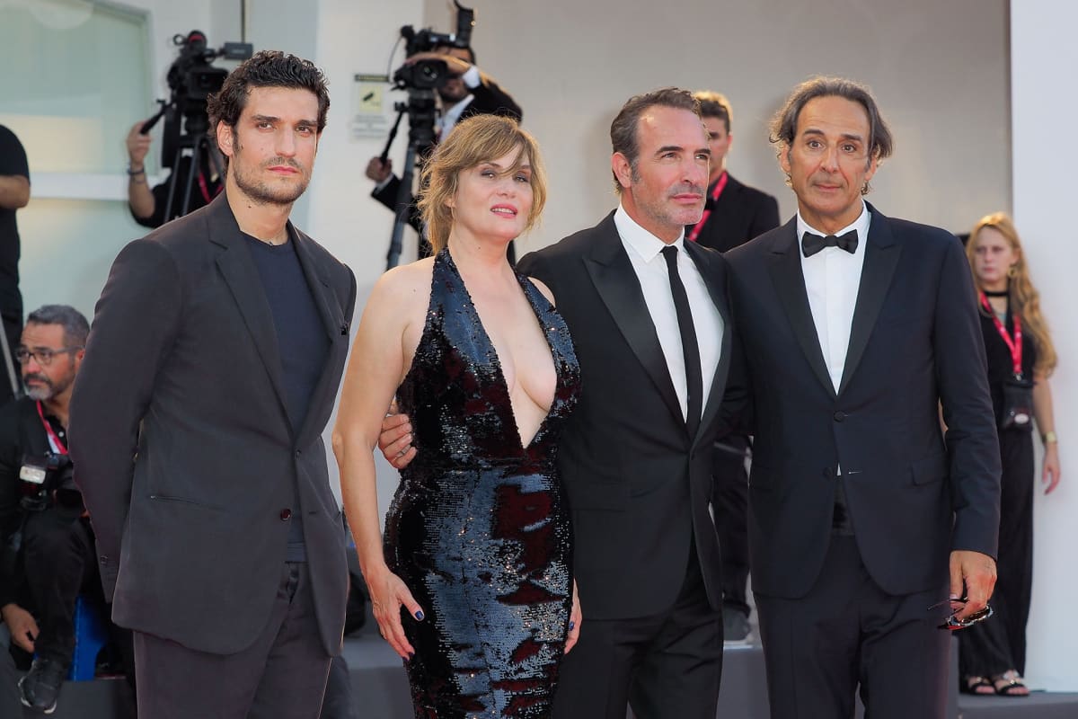 Jean Dujardin, Emmanuelle Seigner, Louis Garrel ja Alexandre Desplat.
