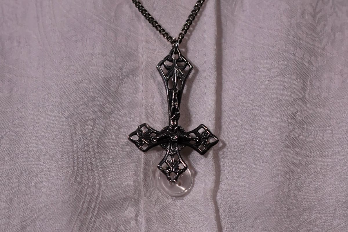 Johannes Nefastos, okkultismi, satanismi