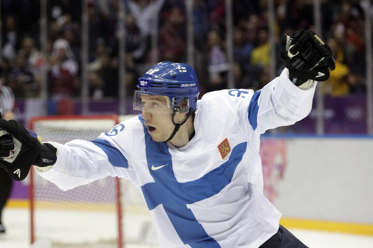 Jussi Jokinen tuulettaa.