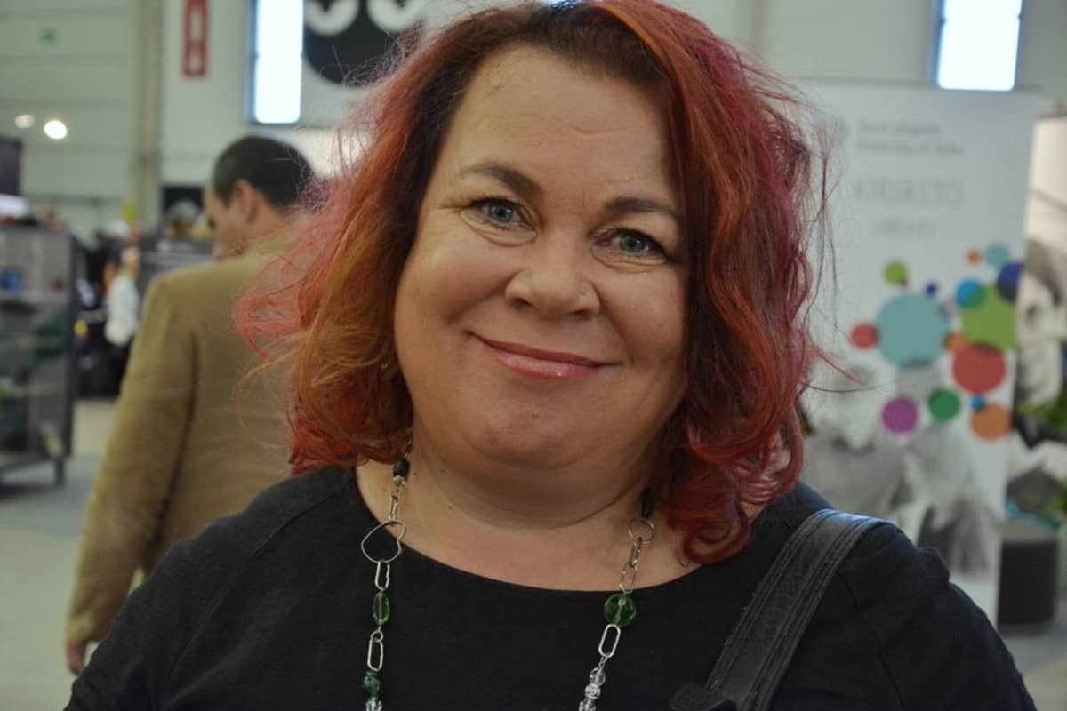 Leena Lehtolainen