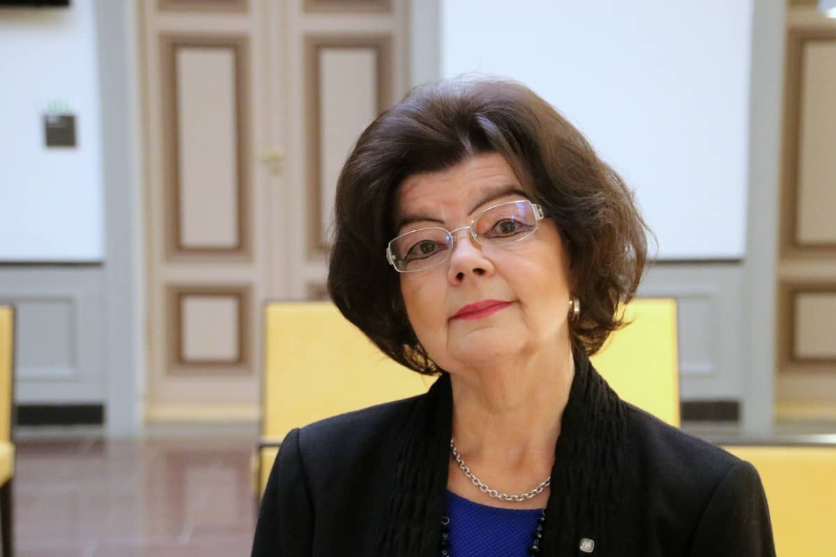 Oulun kaupungin suhdetoimintapäällikkö Anneli Korhonen.