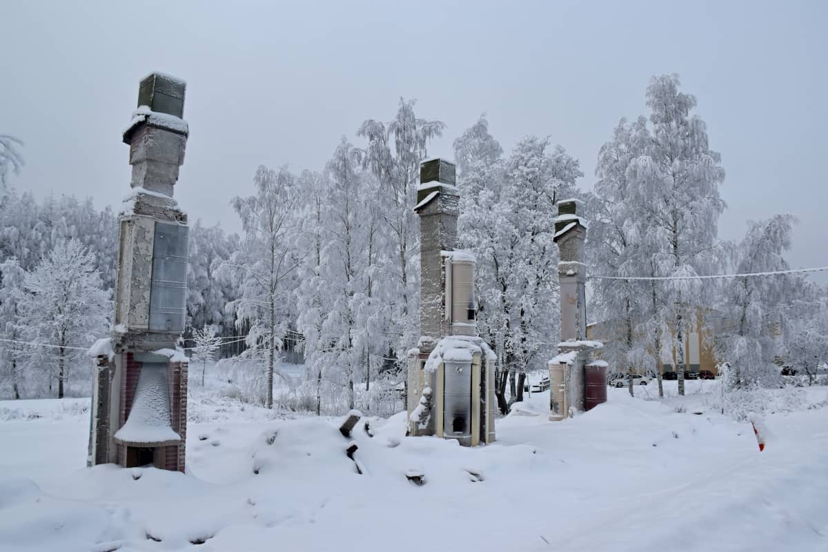 Gerlanderin talon piiput töröttävät pystyssä.