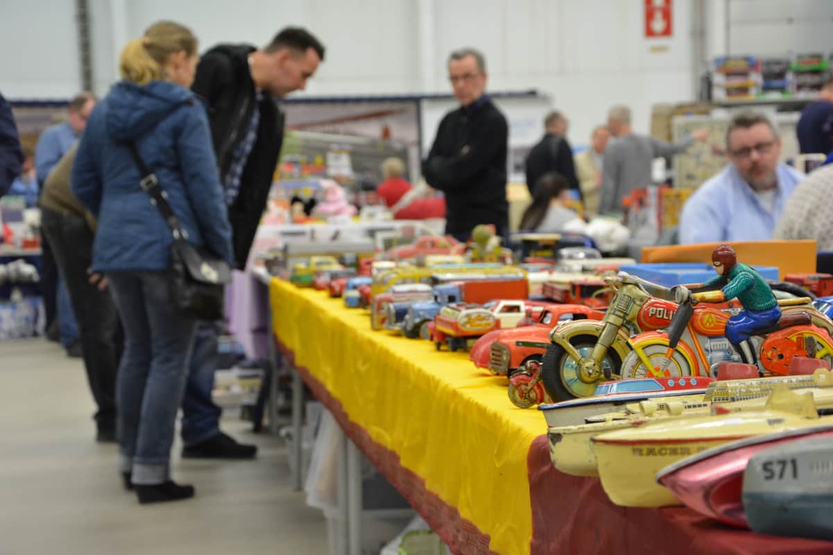 Leikkikalumarkkinoilla Turun messukeskuksessa vuonna 2016.