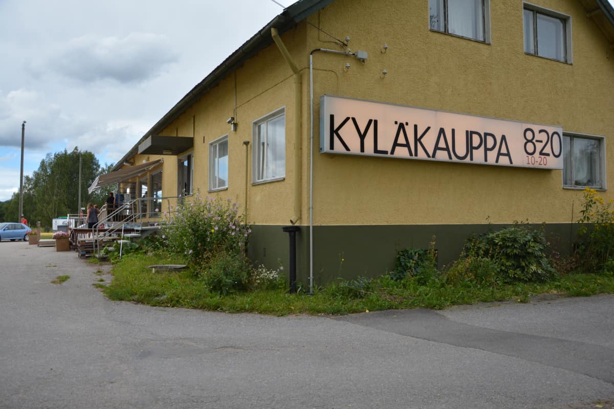Pyheen kyläkauppa.