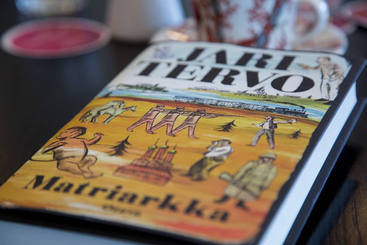 Jari Tervon kirja Matriarkka.
