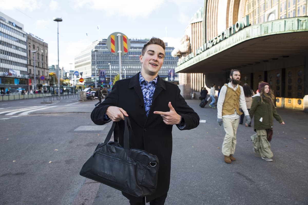 Henri Partin laukku heiluu joskus Helsingin ruuhkissa niin, että se osuu vahingossa ohikulkijoihin.