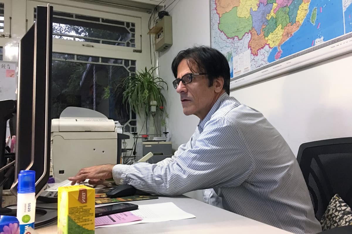 Professori Michael Pettis.