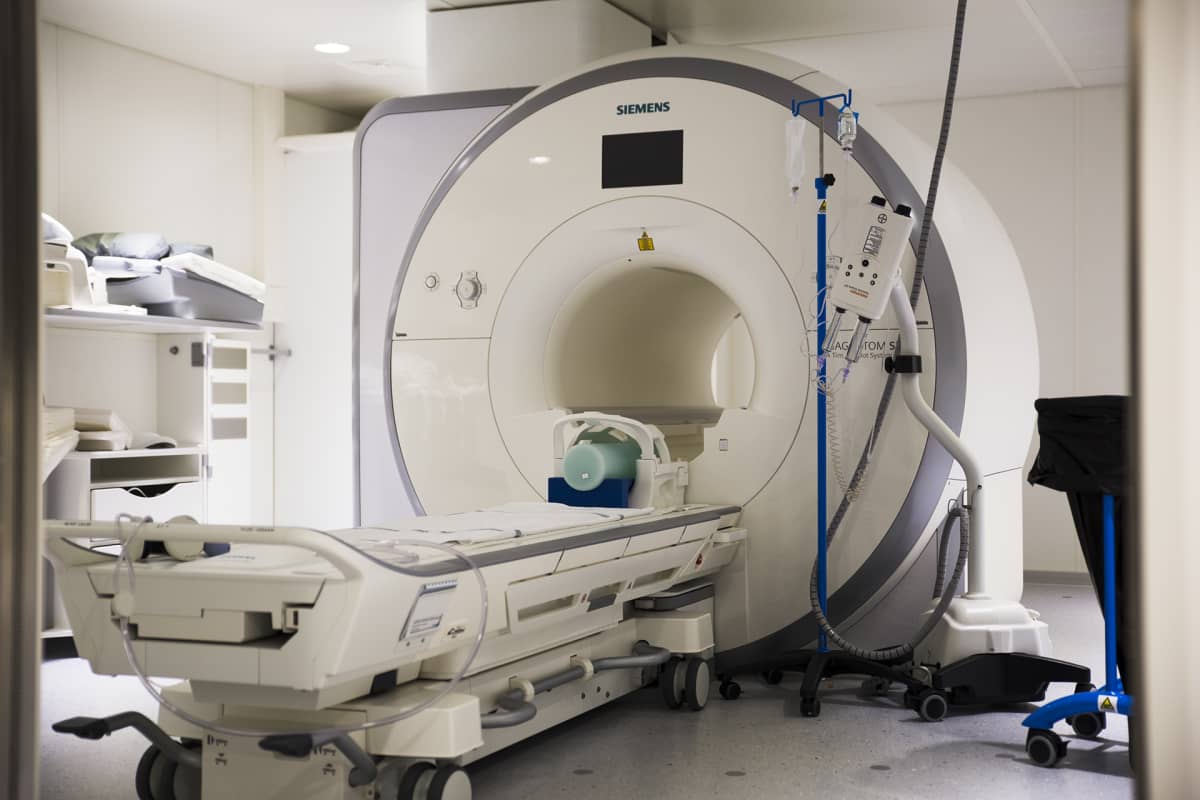magneettikuvaus laite Naistenklinikalla