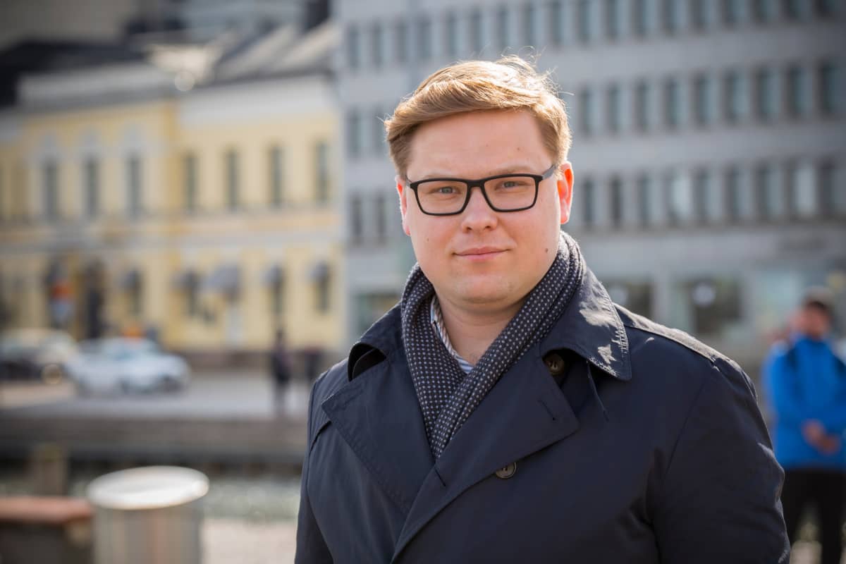 kaupunginvaltuutettu Daniel Sazonov (kok.)