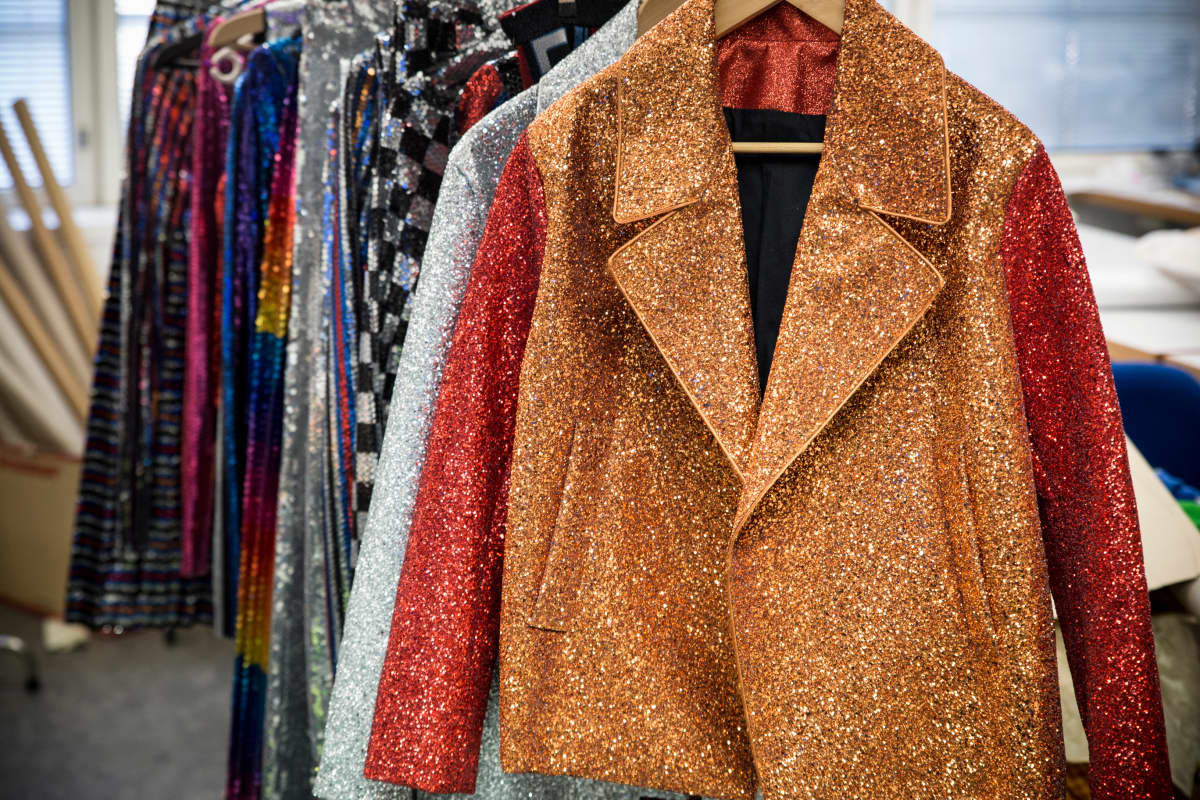 Anna Isoniemen malliston glittertakki