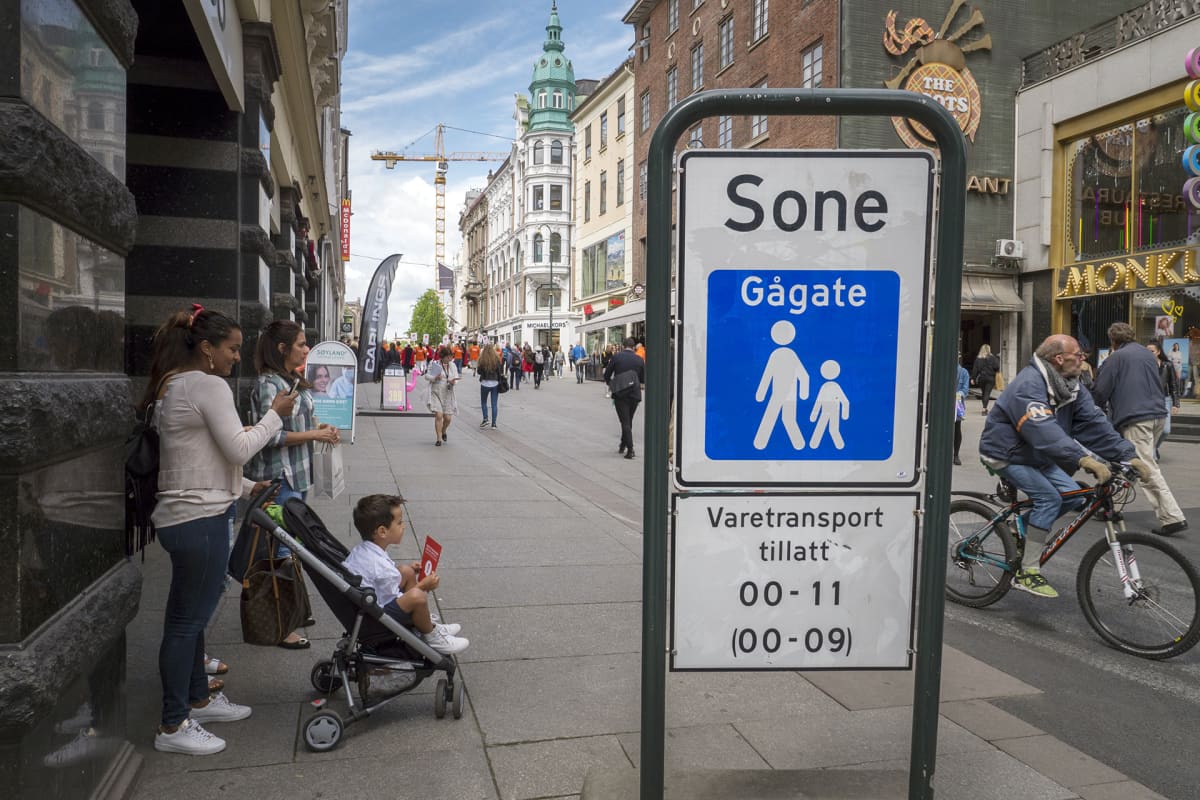 Kävelykatu Oslossa.