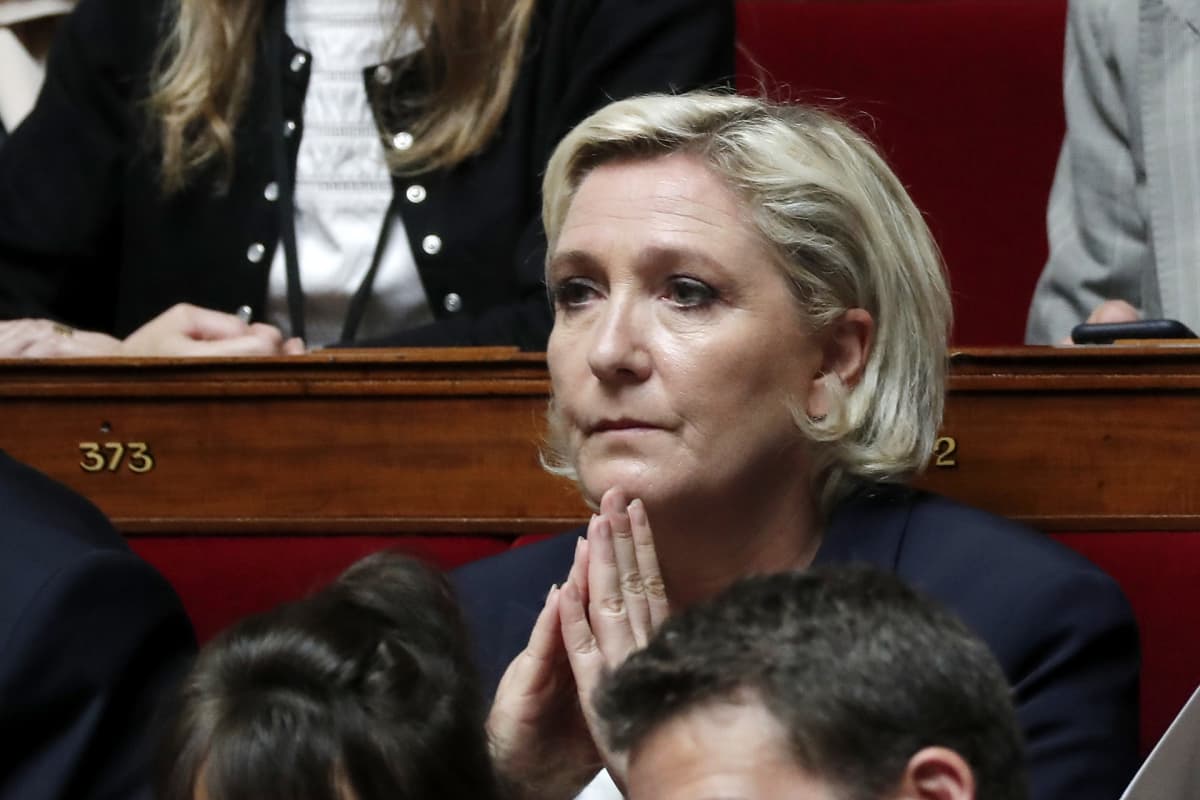 Marine Le Pen kansalliskokouksessa.