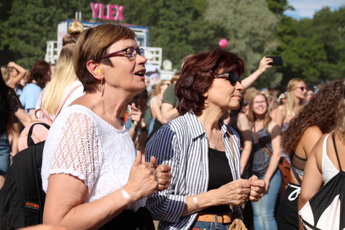 Maisa Saloniemi ja Tuire Tuominen