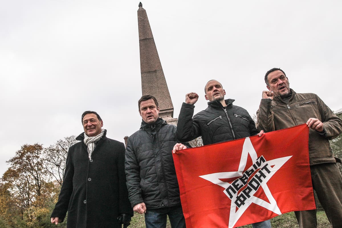 Sergei Udaltsov ja muita vasemmistorintaman poliitikkoja.