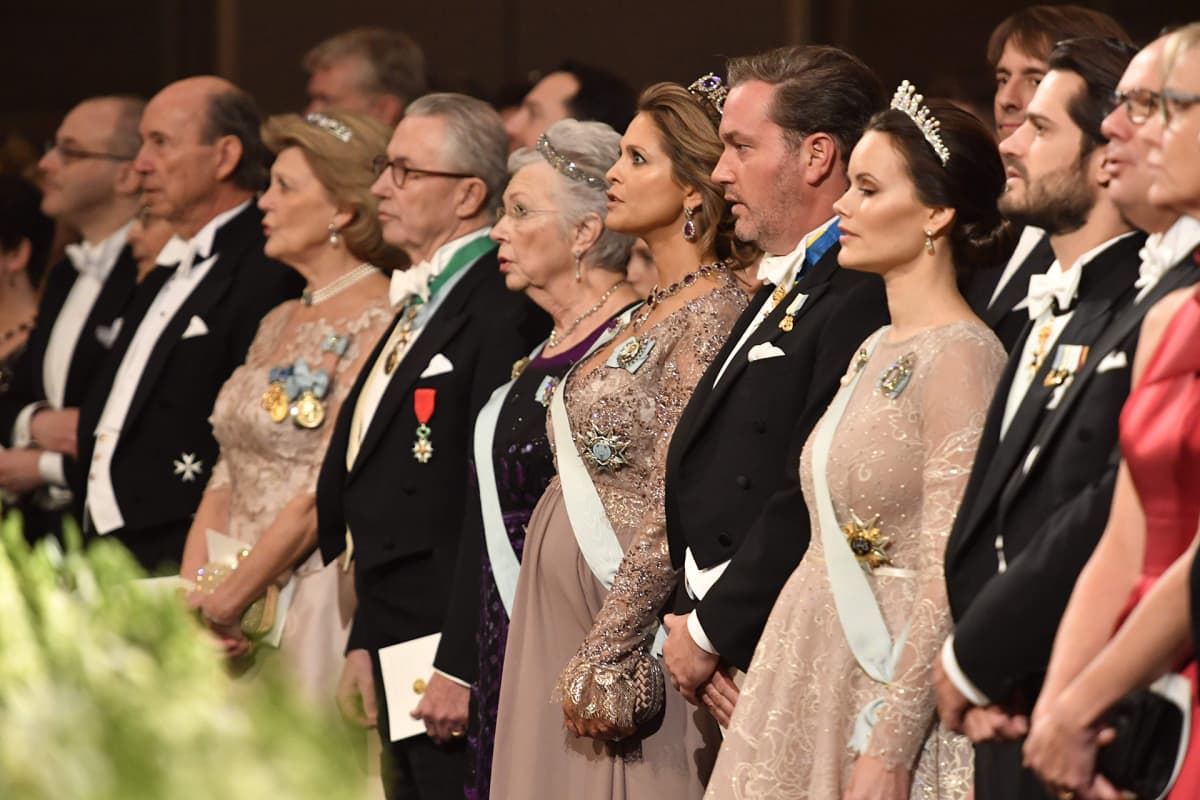 Tord Magnuson, prinsessa Birgitta, prinsessa Madeleine, Christopher O'Neill, prinsessa Sofia ja prinssi Carl Phillip.