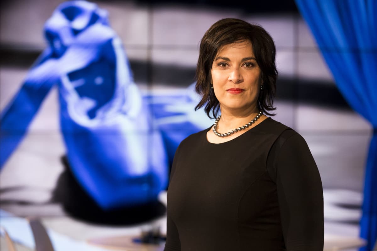 Suomen Kansallisoopperan pääjohtaja Gita Kadambi A-studiossa.
