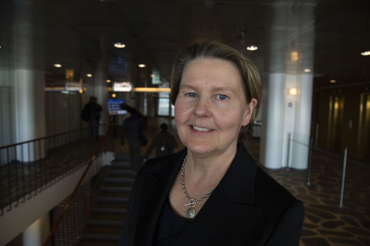 Anu Kärkkäinen, johtaja, Rakennusteollisuus.