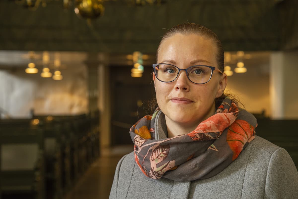 Henkilökuvassa Sanna Päivärinta Porvoon kaupungin kestävän kehityksen asiantuntija