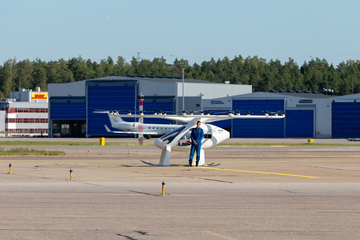 Volocopter ja testipilotti Damien Hischier
