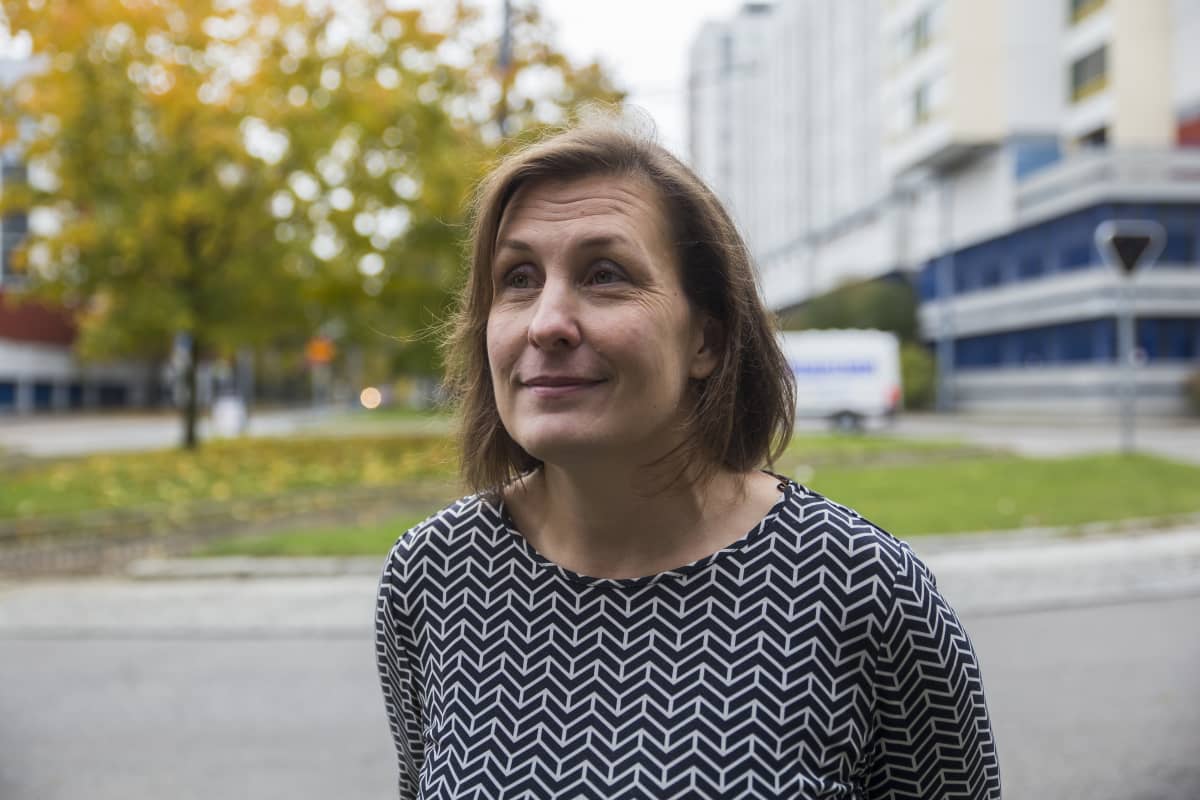 Mari Flink, asiakkuus- ja myyntijohtaja, HSL