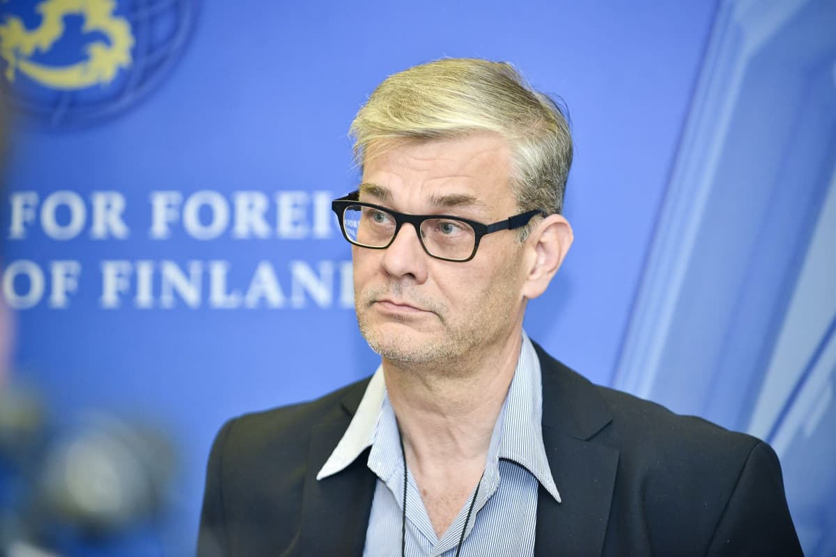 Ulkoministeriön konsulipäällikkö Pasi Tuominen.