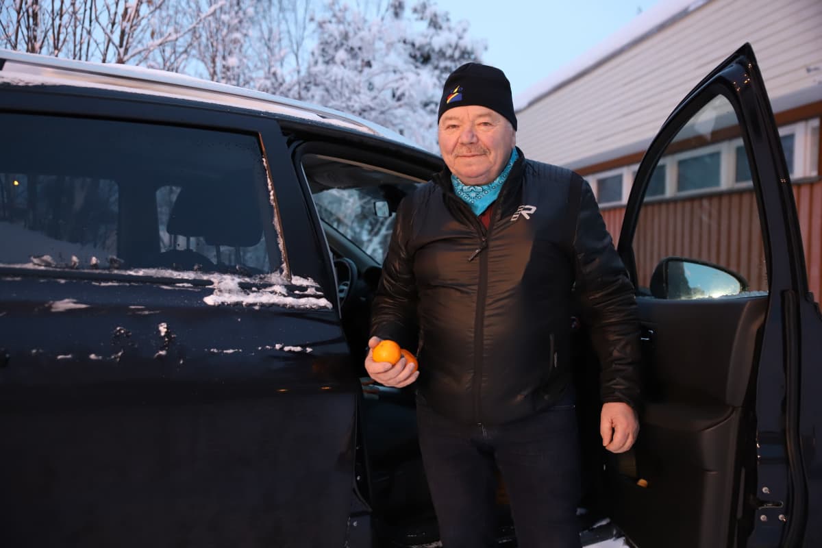 Jouni-Esa Nousuniemi pitää mandariineista ja ostaa niitä useimmiten Norjan kaupoista.