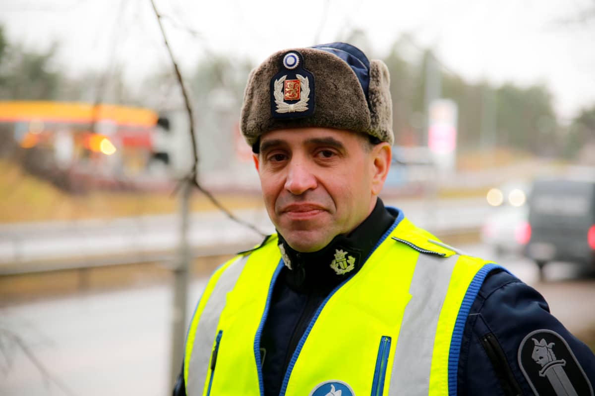 Dennis Pasterstein, Poliisin liikenneturvallisuuskeskuksen johtaja, Ylikomisario Helsingin poliisilaitos