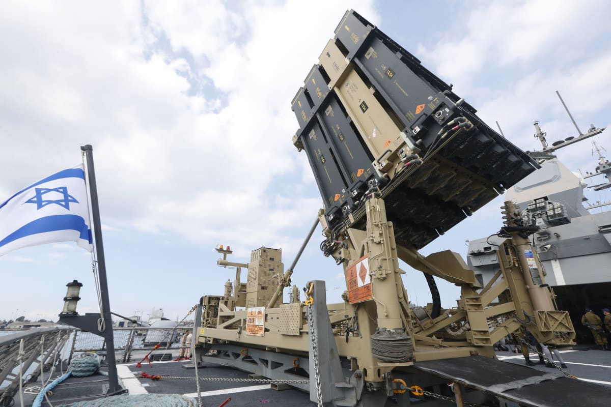 Iron dome -asejärjestelmän laukaisualusta