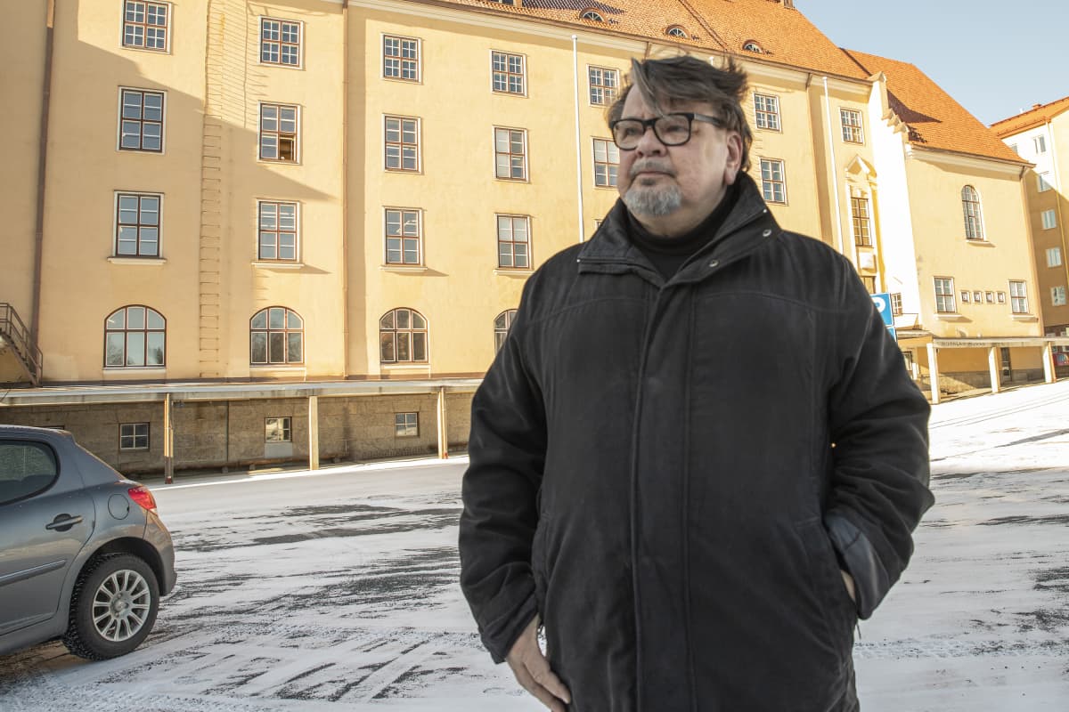 Kuopion kaupunginvaltuutettu ja kaupunginhallituksen jäsen Jaakko Kosunen (sd.)