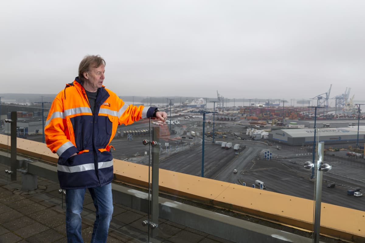 Jukka Kallio, rahtiliikenneyksikön johtaja, Helsingin satama
