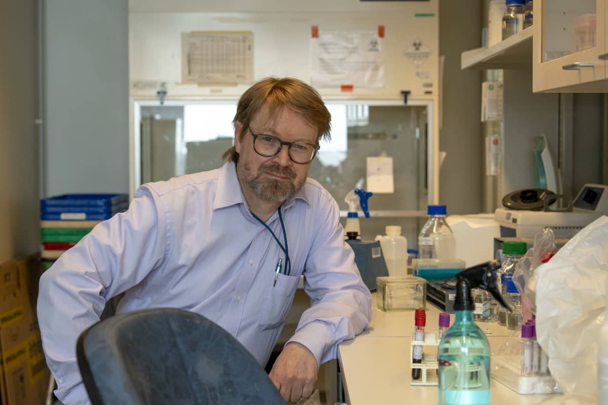 Virologian professori Olli Vapalahti.