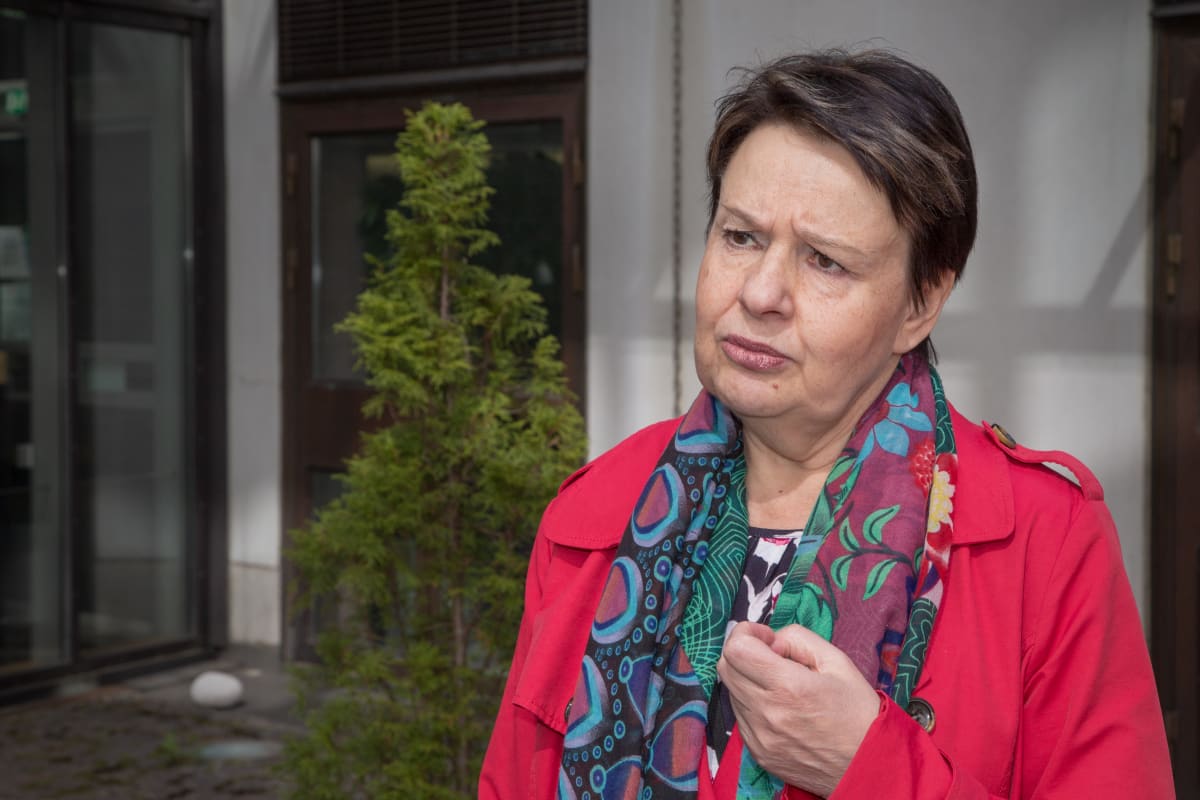 Potrettikuvassa, Kirsi Varhila, kansliapäälikkö, sosiaali- ja terveysministeriö