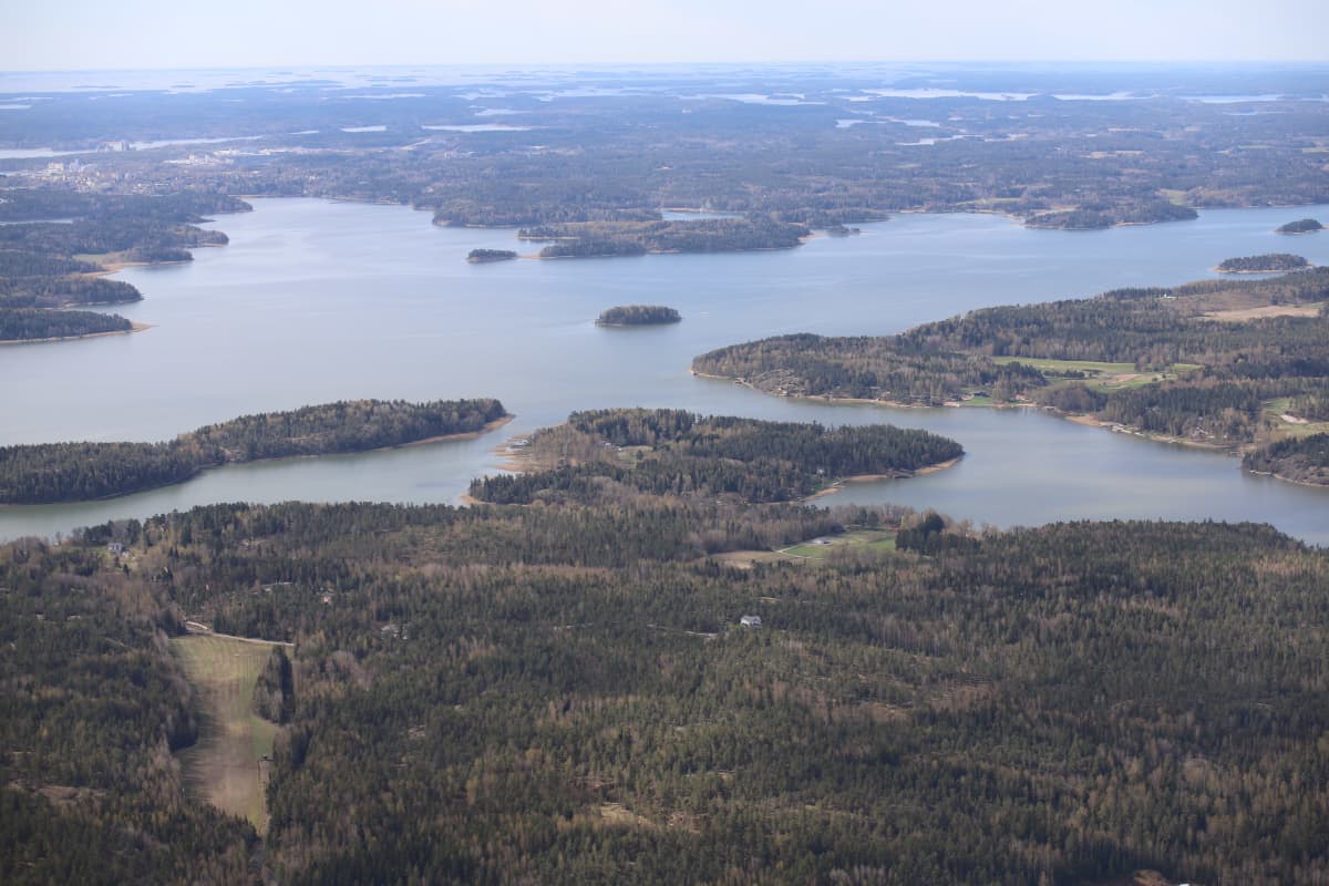 Metsäpalojen valvontalento, näkymä Paraisilta.