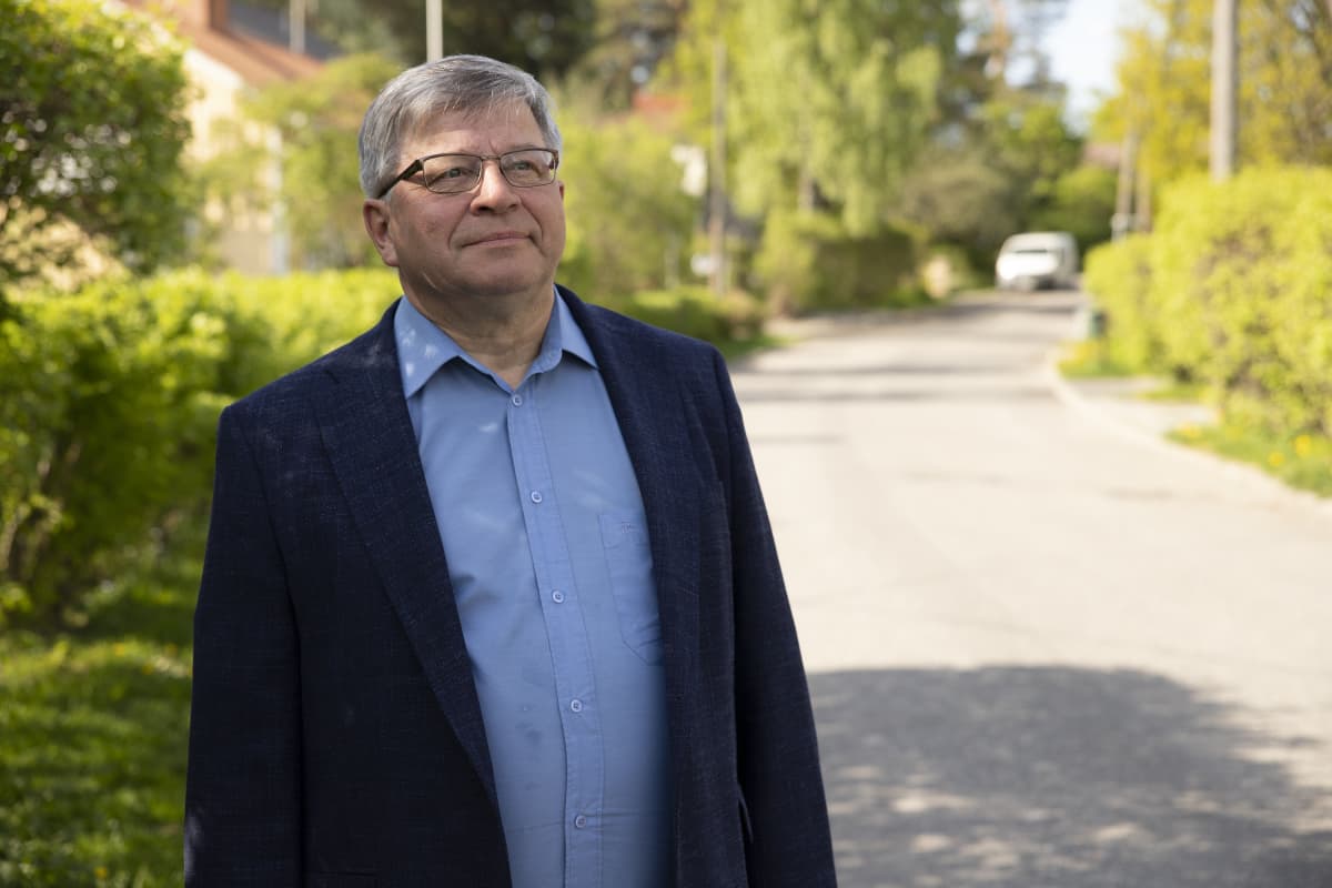 Maanmittauslaitoksen päällikkö Taisto Toppinen