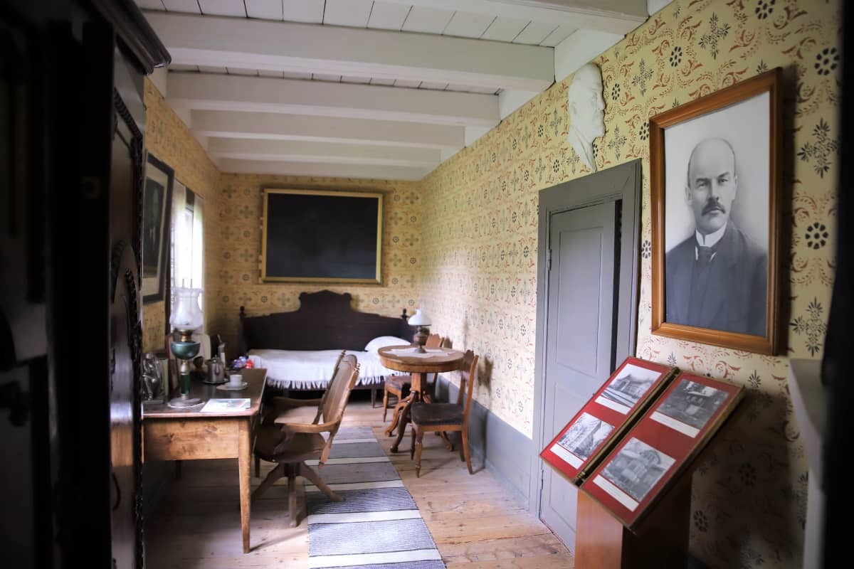 Lenin huone Paraisten kotiseutumuseossa