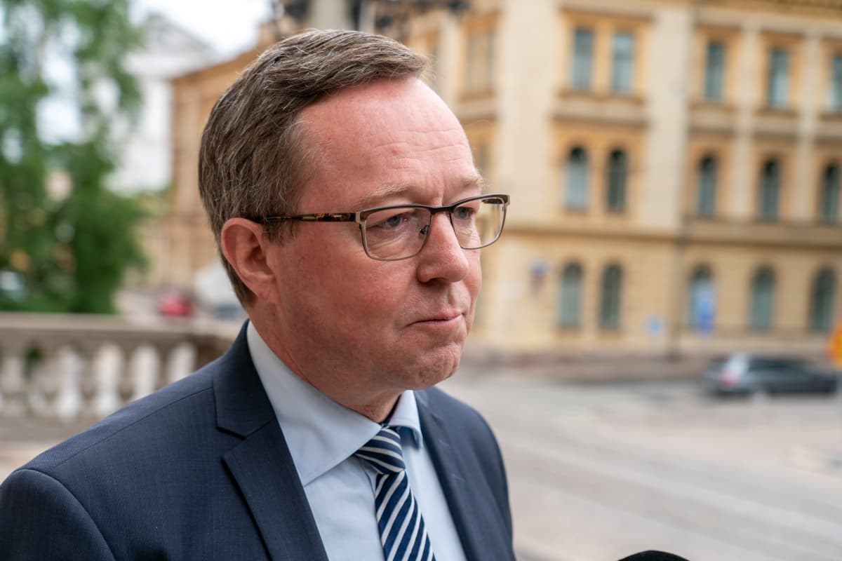 Elinkeinoministeri Mika Lintilä.