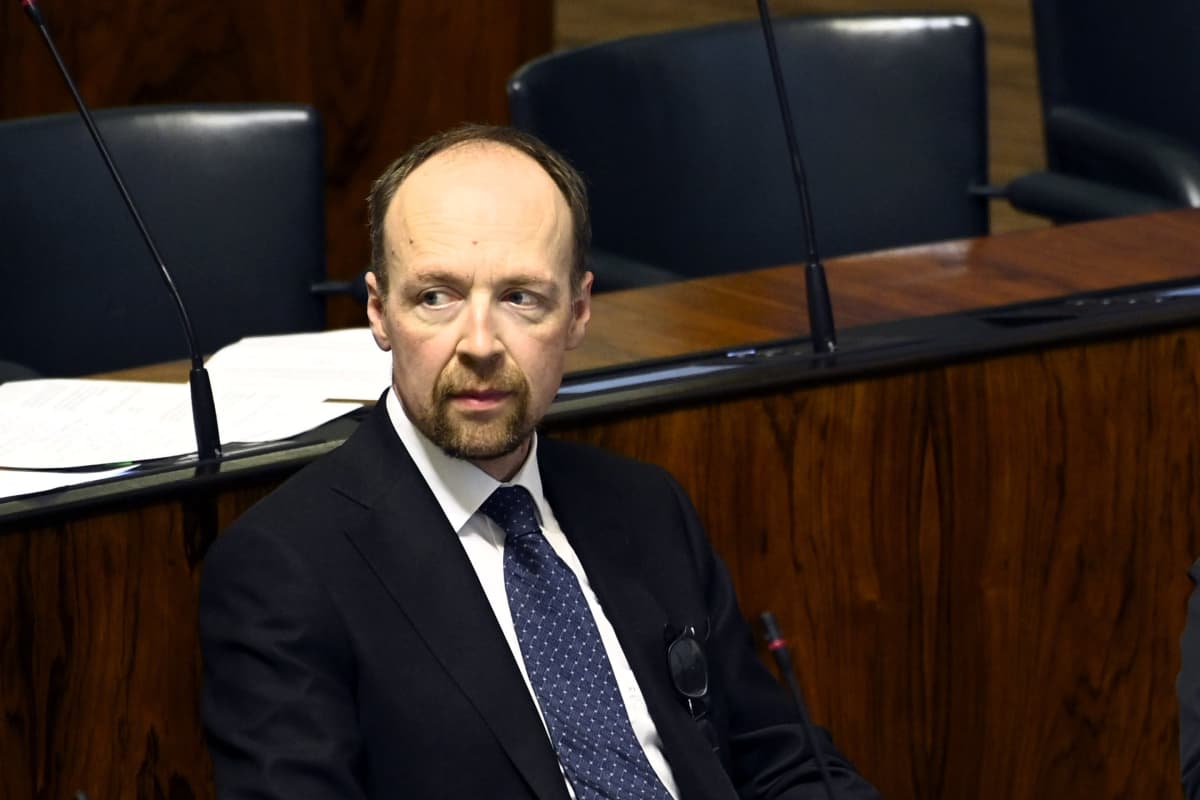 Perussuomalaisten puheenjohtaja Jussi Halla-aho eduskunnassa 10. kesäkuuta.
