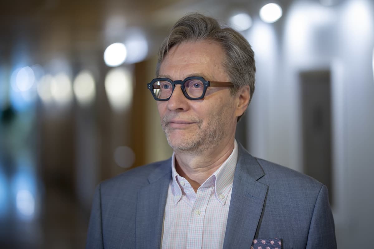Markku Mäkijärvi, johtajaylilääkäri, HUS